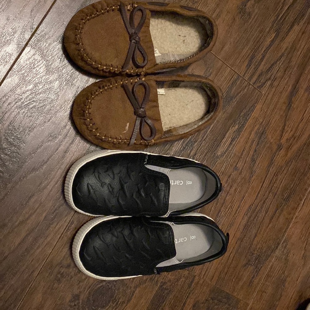 Size 8 shark slip on shoes and size 8 slippers.  Shoes in like new condition.
